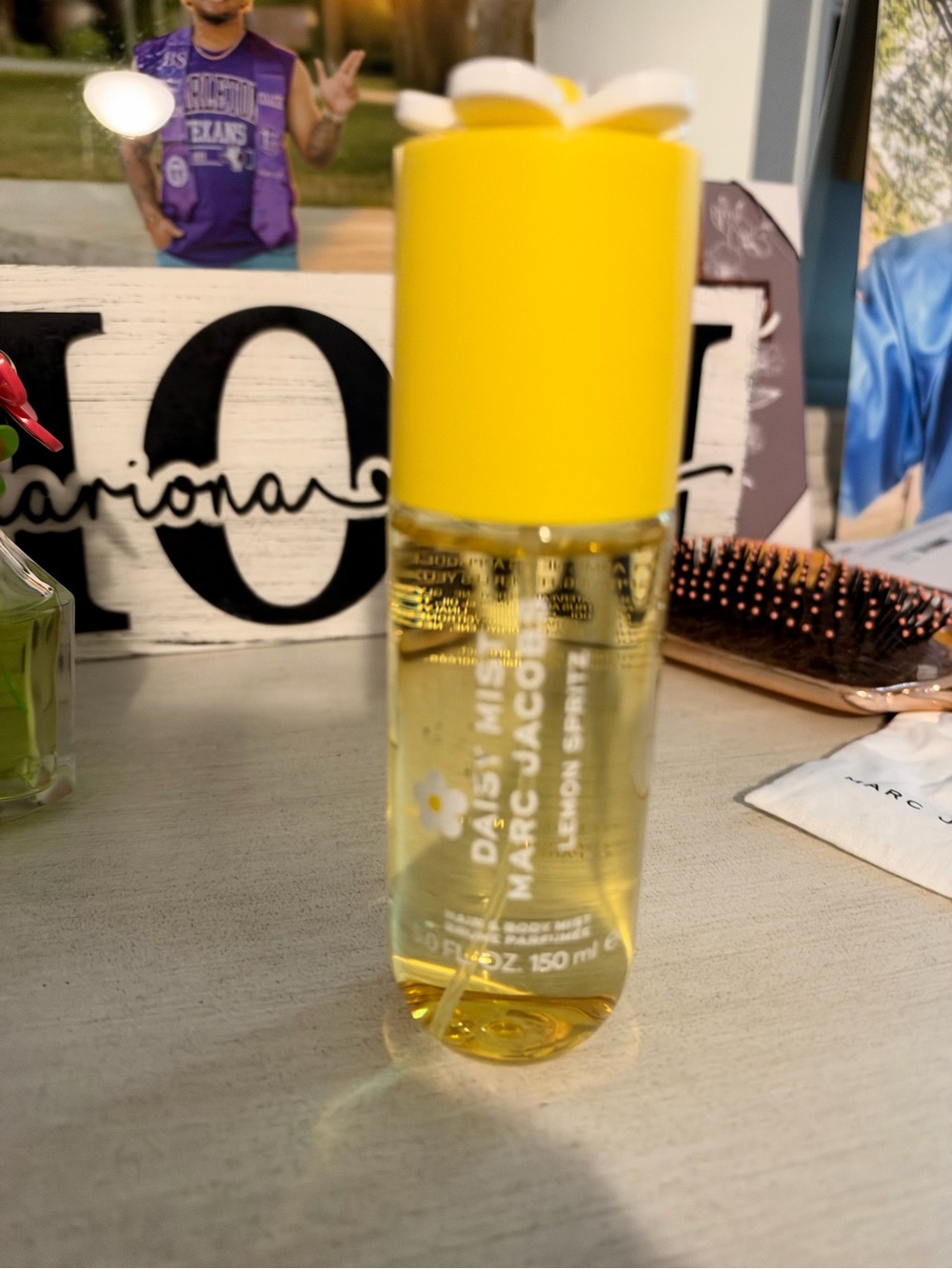 Marc Jacobs Daisy Lemon Spritz Kids Body Mist — Yellow